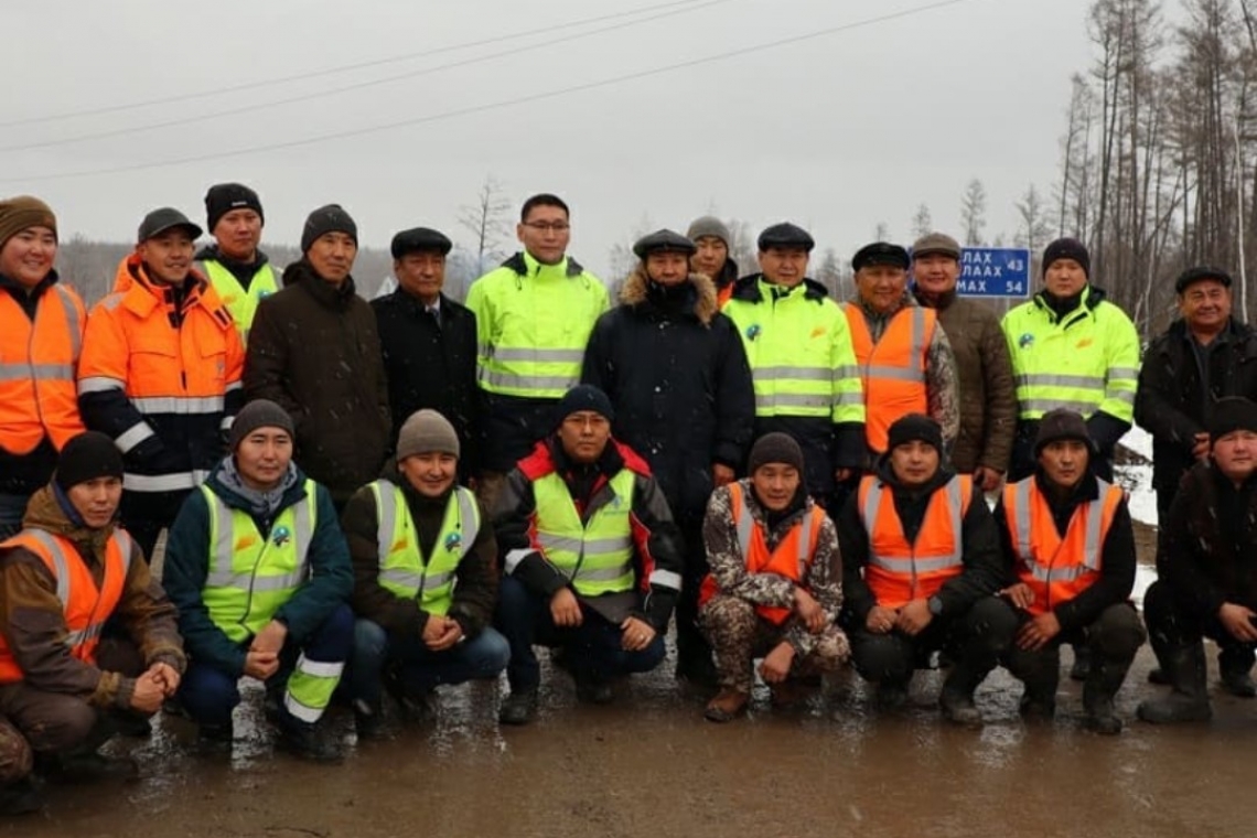 Дорожники в Таттинском и Томпонском районах Якутии успешно сдали отремонтированные участки автодорог